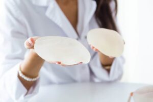 How to choose the ideal implant size for your breast augmentation